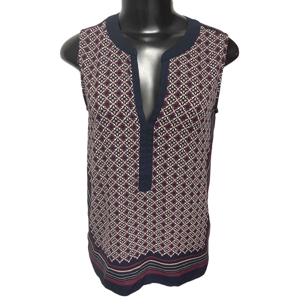 Size XS Loft Womens Split Neck Slightly Sheer Shirt Sleeveless Print